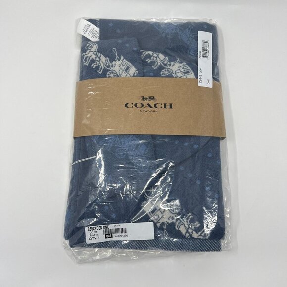 Horse And Carriage Hat And Scarf Set in Denim NEW $243 - Picture 2 of 10